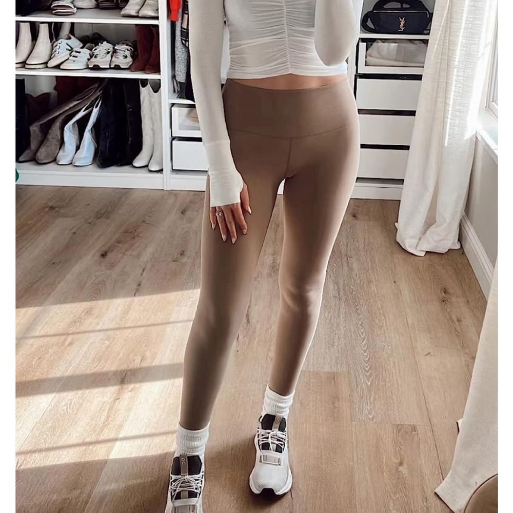 Buttery soft high waisted yoga leggings